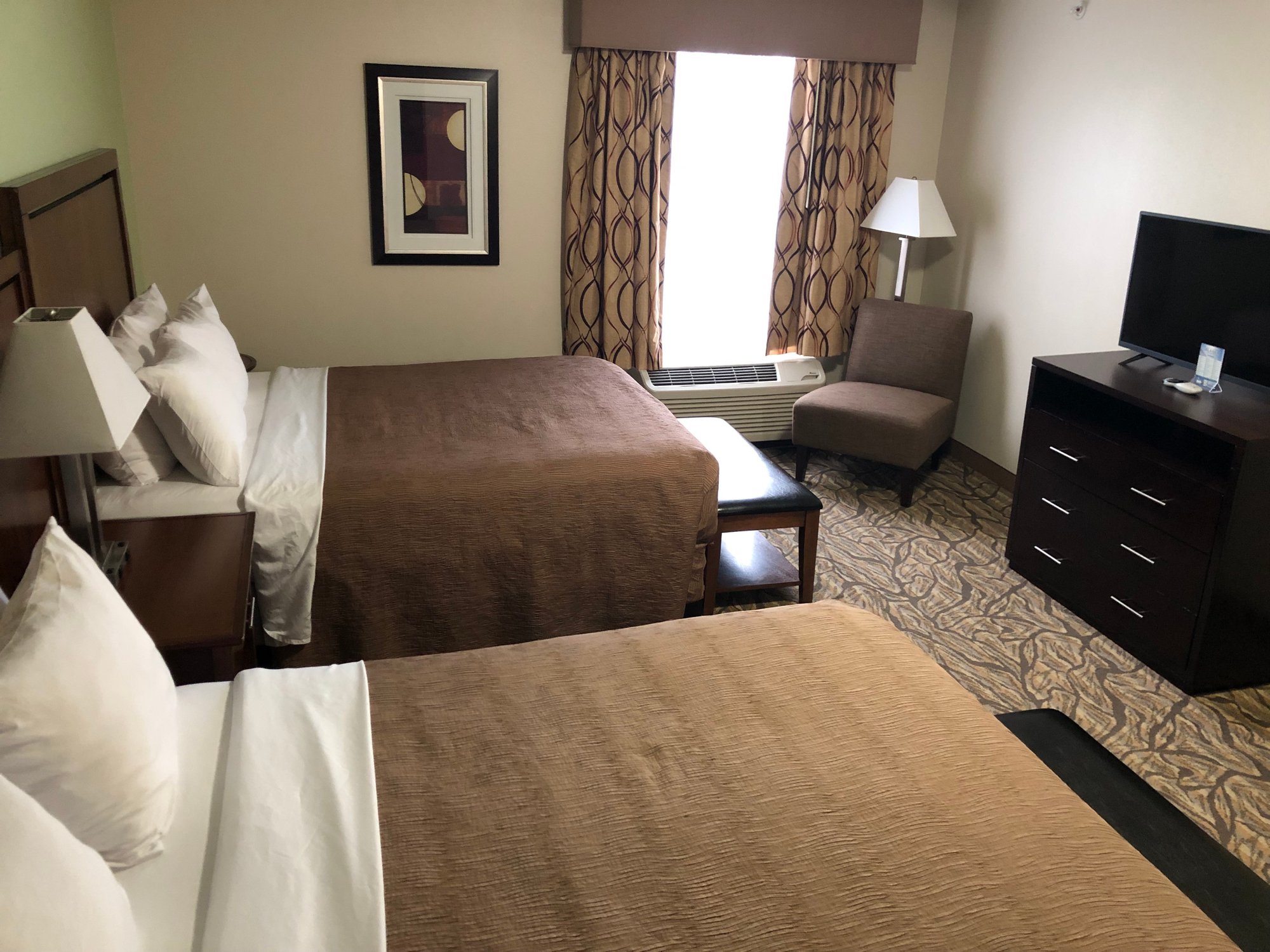 Standard Double Queen room